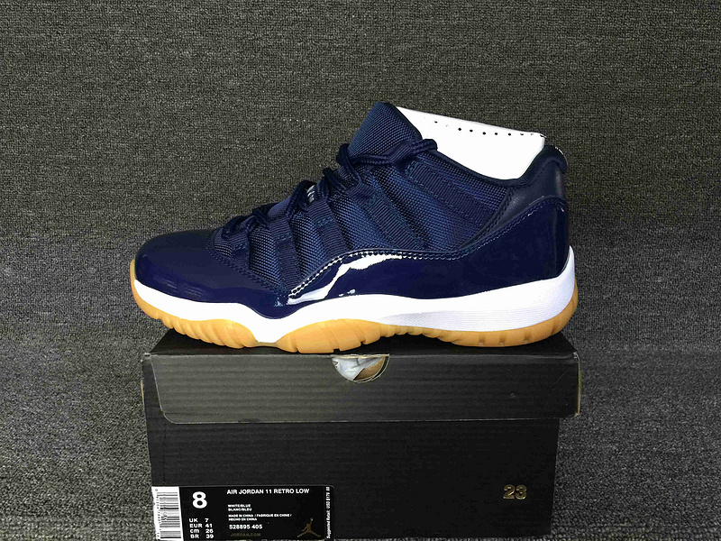 Air Jordan 11 Low Midnight Navy 528895 405